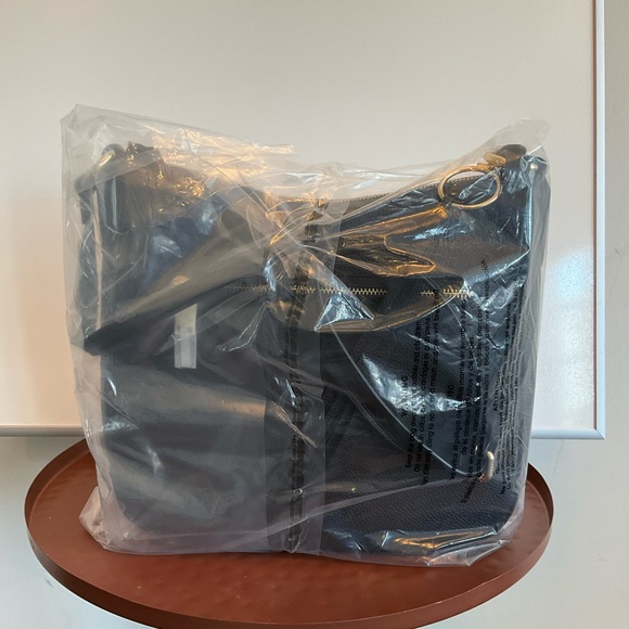 Coach Leather Crossbody Bag - Picture 6 of 6